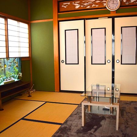 Hidamari Apartment Такаяма Екстериор снимка